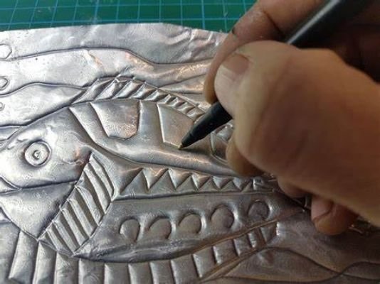 Hobby Crafts :): Aluminium foil art  Aluminum foil art, Foil art, Metal art  techniques